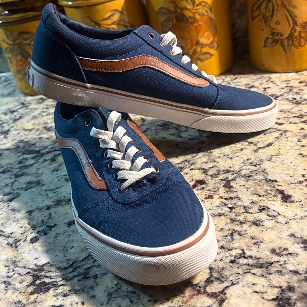 VANS♦️♦️OLD SKOOL LOW TOPS - Picture 14 of 15
